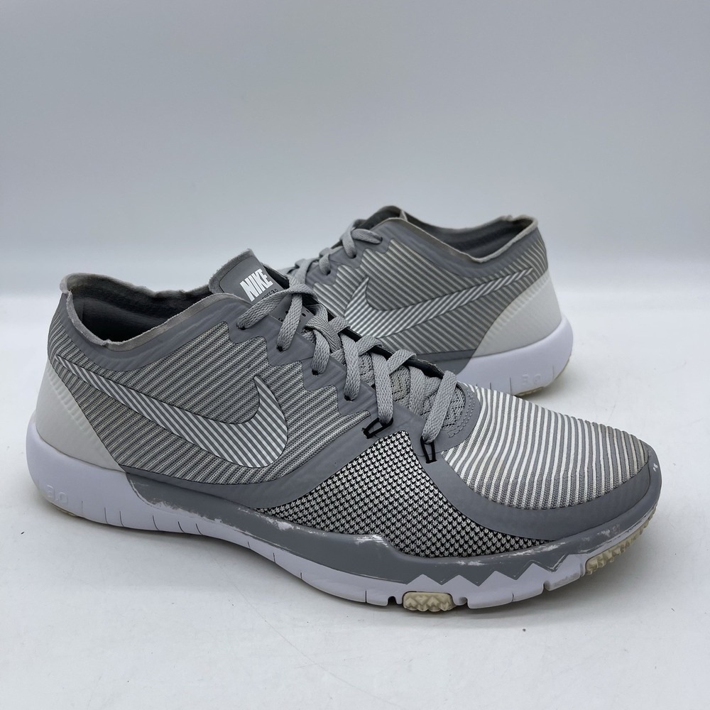 Nike 749361-010 Free Trainer 3.0 V4 Men's Size 9.5 Shoes Wolf Grey Sneakers